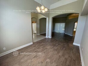 5023 Hartwell Loop in Land O Lakes, FL - Foto de edificio - Building Photo