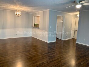 203 Autumn Chase Dr in Raleigh, NC - Building Photo - Building Photo