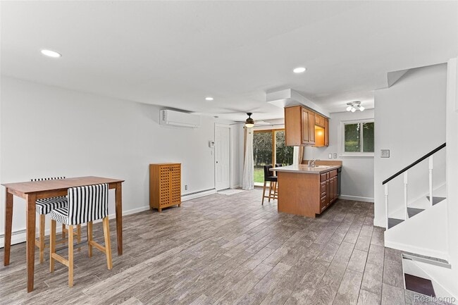 25690 Glamorgan Dr in Novi, MI - Building Photo - Building Photo