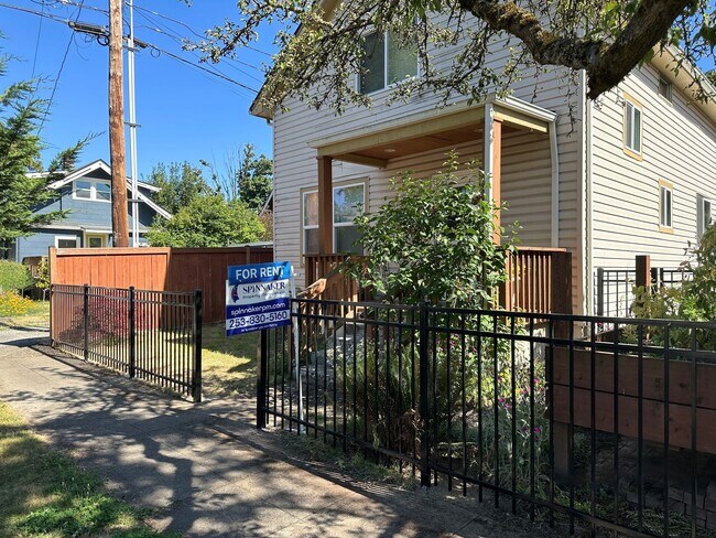 2614 S 7th St in Tacoma, WA - Building Photo - Building Photo