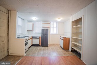 2116 Walnut St in Philadelphia, PA - Building Photo - Building Photo