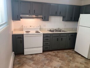 1125 Darby St in Colorado Springs, CO - Building Photo - Building Photo