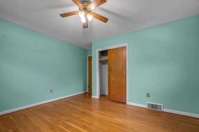 1184 Devonport Cir in Lexington, KY - Foto de edificio - Building Photo