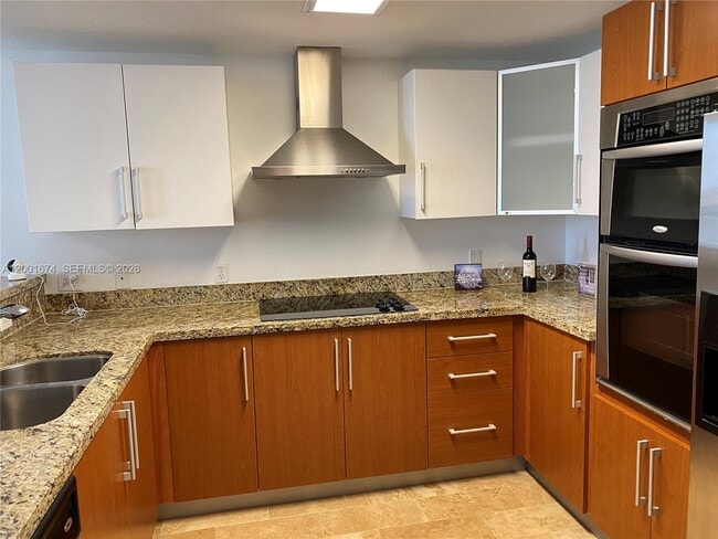 property at 170 SE 14th St