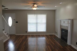 1452 Buchanon Dr in Clarksville, TN - Building Photo - Building Photo
