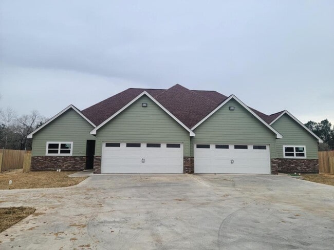 property at 7972 Keith Rd