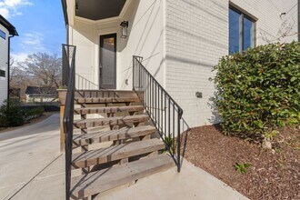 2009 Angier Ave in Durham, NC - Building Photo - Building Photo