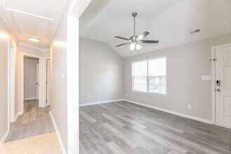 7243 Kavan Hunter Dr in Charlotte, NC - Building Photo - Building Photo