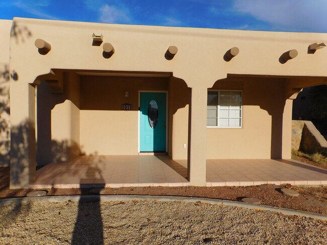 2915 La Mesilla Cir in Las Cruces, NM - Building Photo - Building Photo