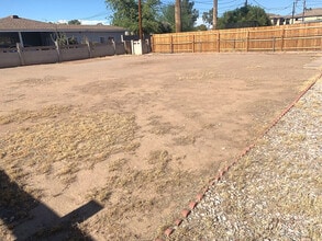1026 E Highland Ave in Phoenix, AZ - Building Photo - Building Photo