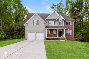 209 Devynwood Ct in Dallas, GA - Building Photo