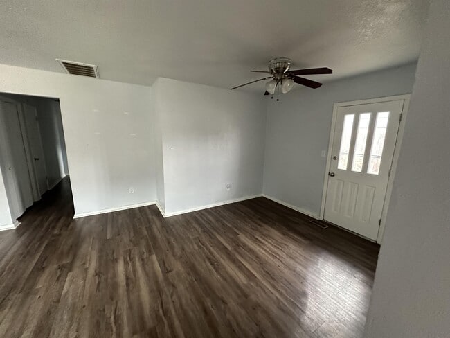 1912 N Moulton Ct in Oklahoma City, OK - Building Photo - Building Photo