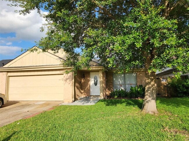 property at 2223 Sentinal Oaks St