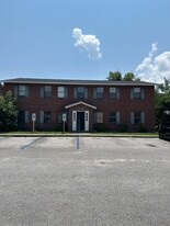 208 Zack Cir in Jacksonville, NC - Building Photo