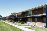 Dorchester Apartments in Dearborn, MI - Foto de edificio - Building Photo