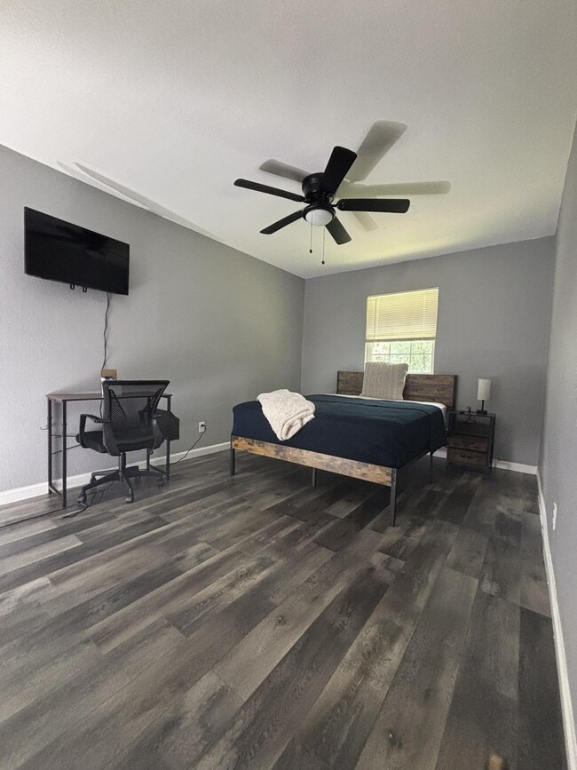 1108 E Tucker St, Unit Unit 110