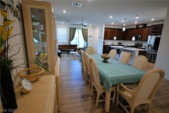 7511 Mojave Wind Ave in Las Vegas, NV - Building Photo - Building Photo