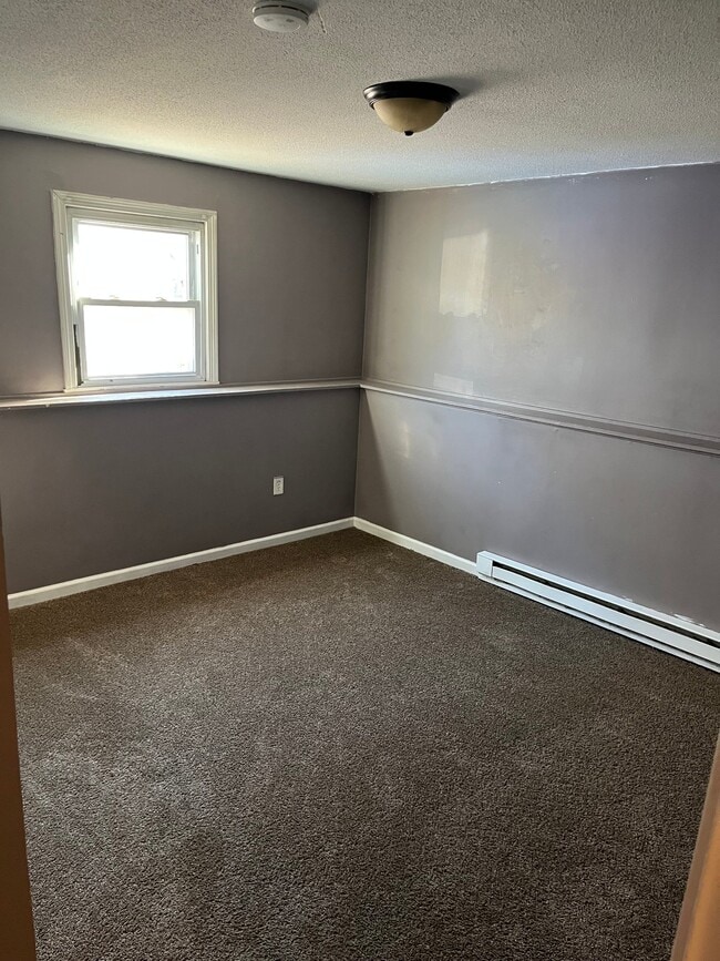 1038 Liberty St, Unit 1038 liberty st in Springfield, MA - Building Photo - Building Photo