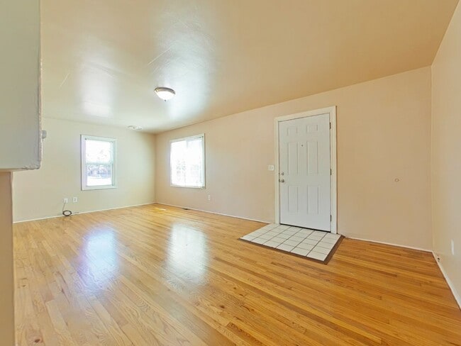 446 NW Kings Blvd in Corvallis, OR - Foto de edificio - Building Photo