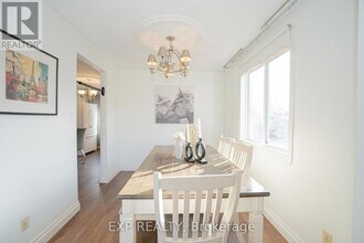 84 Wimbleton Crescent in Kitchener, ON - Building Photo - Building Photo