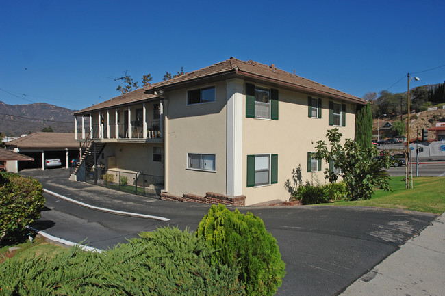 2040 Verdugo Blvd in Glendale, CA - Foto de edificio - Building Photo