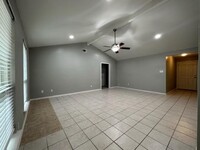 706 N Fork Ct in Katy, TX - Foto de edificio - Building Photo