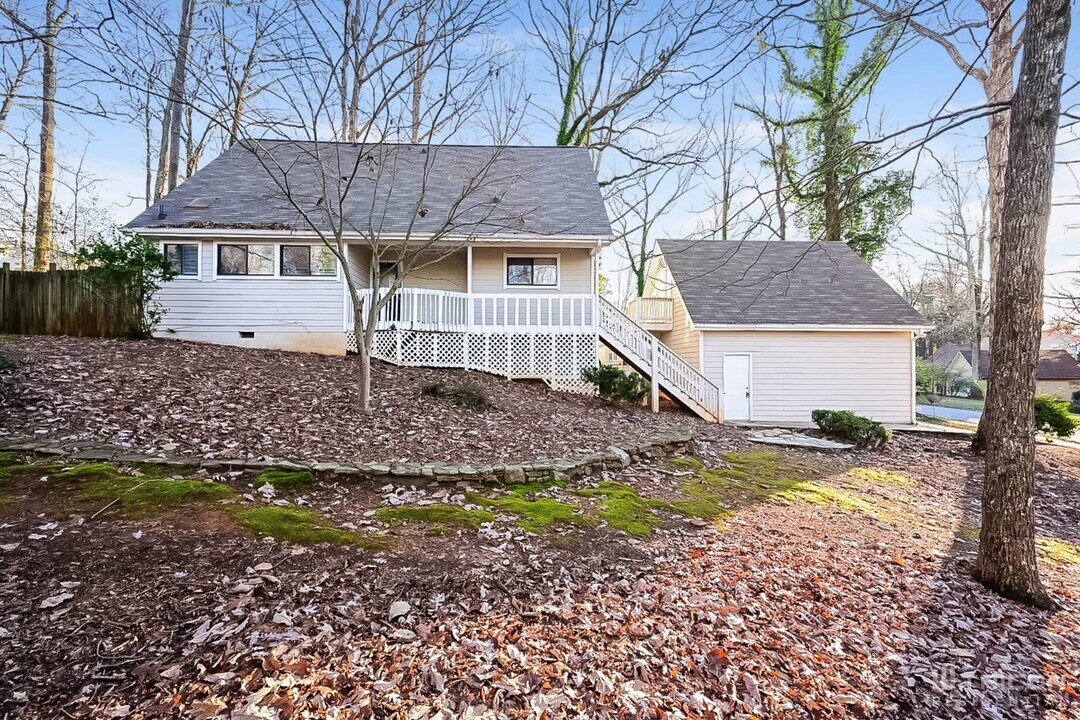 2851 Forest Wood Dr in Marietta, GA - Foto de edificio