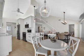 335 Ridge Rd in Jupiter, FL - Building Photo - Building Photo