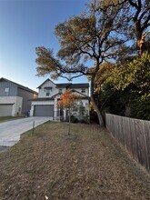 905 Copper Frond Way in Austin, TX - Building Photo - Building Photo