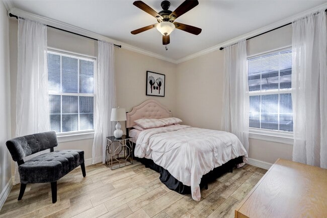 property at 9007 Beverly Hill St