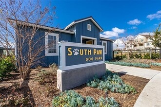 164 Luneta Ln in Mission Viejo, CA - Building Photo - Building Photo