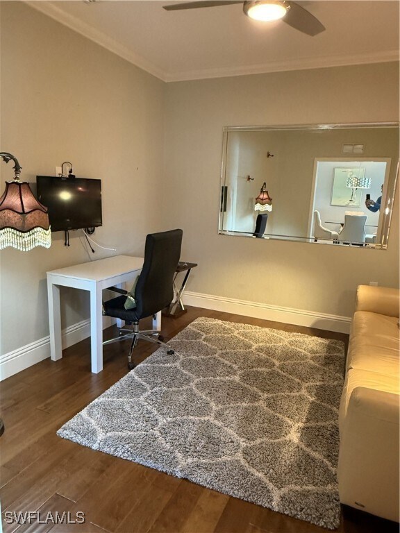 property at 9719 Acqua Ct