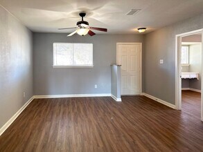 56192 Laramie St in Irving, TX - Building Photo - Building Photo