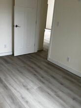 2017 Wheaton Wy in Bremerton, WA - Building Photo - Building Photo