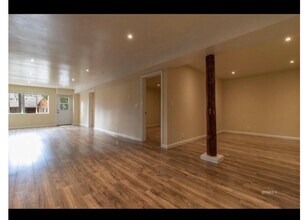 54055 Pine Crest Ave in Idyllwild, CA - Building Photo - Building Photo