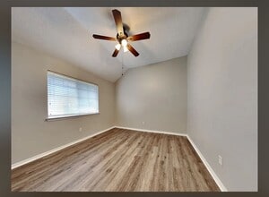 8918 Desert Rose Ct in Arlington, TX - Building Photo - Building Photo