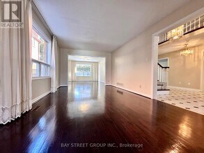 7 Delancey Crescent in Markham, ON - Building Photo - Building Photo