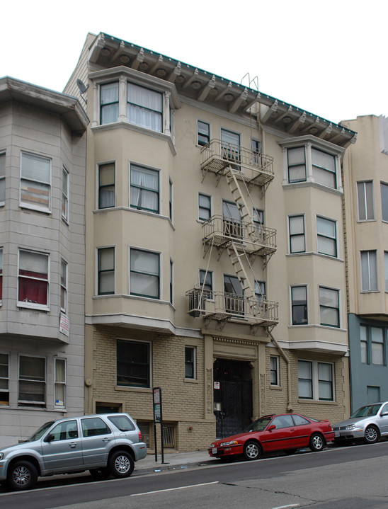 1366 Pine St in San Francisco, CA - Building Photo