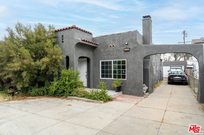 5630 Craner Ave in Los Angeles, CA - Building Photo - Building Photo