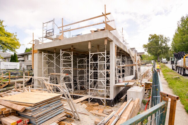 4292 Slocan St in Vancouver, BC - Building Photo - Building Photo