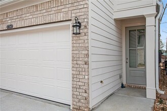 4760 Black Onyx Path in Kennesaw, GA - Foto de edificio - Building Photo