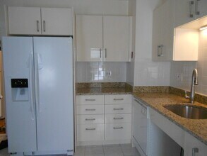 63 Fairbanks St, Unit #2 in Boston, MA - Building Photo - Building Photo