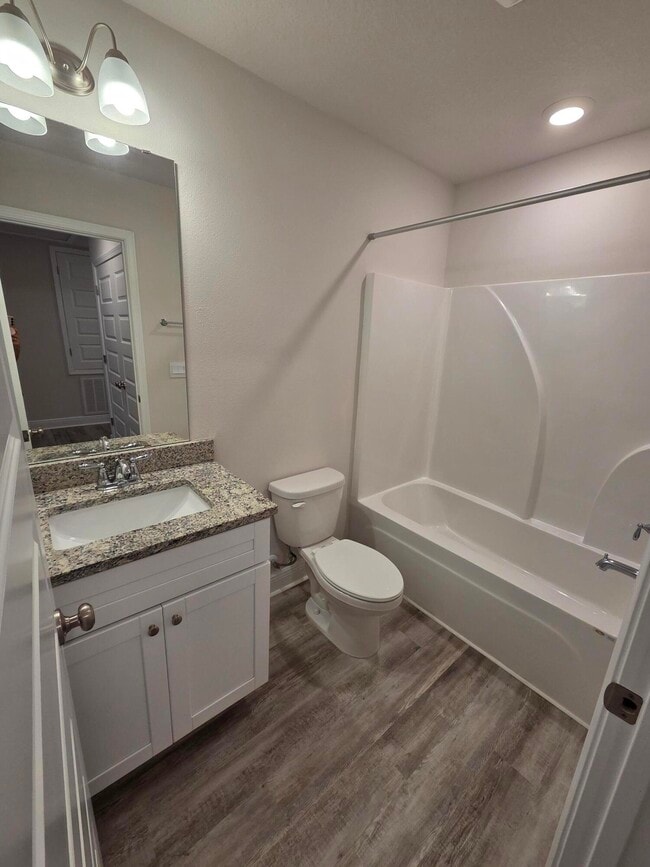 1030 McLaren Cir in Fort Walton Beach, FL - Building Photo - Building Photo
