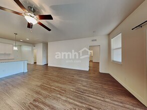 3614 S Natural Way in Meridian, ID - Building Photo - Building Photo