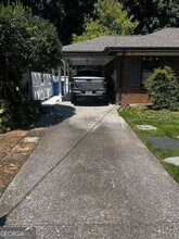 564 Wimbledon Rd NE in Atlanta, GA - Building Photo - Building Photo