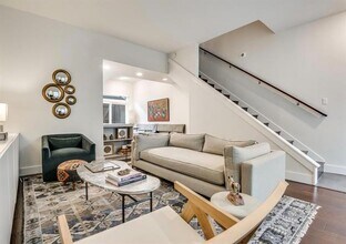 3940 Buena Vista St in Dallas, TX - Building Photo - Building Photo