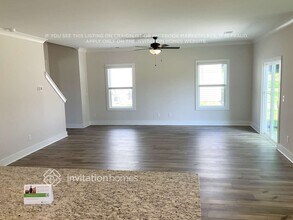 302 Shiloh Wy in Mebane, NC - Building Photo - Building Photo