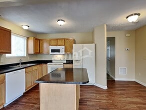 6530 N Andover Way in Morrow, OH - Building Photo - Building Photo