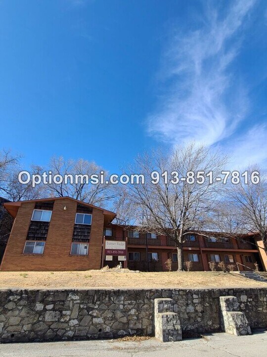 726 S 55th St in Kansas City, KS - Foto de edificio