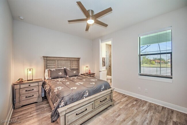 3527 SW 4th Ln in Cape Coral, FL - Building Photo - Building Photo